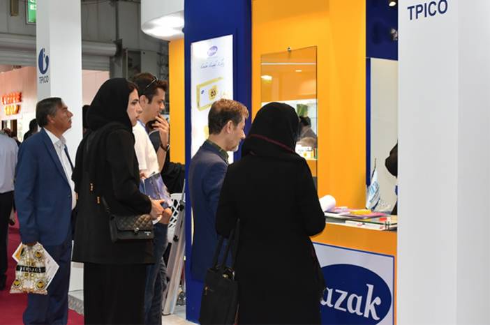 سیزدهمین همایش داروسازی بالینی ایران و حضور لابراتوارهای رازک در این رویداد