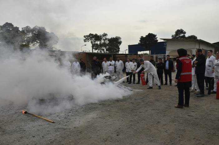 افزایش آمادگی کارکنان رازک در برابر حریق